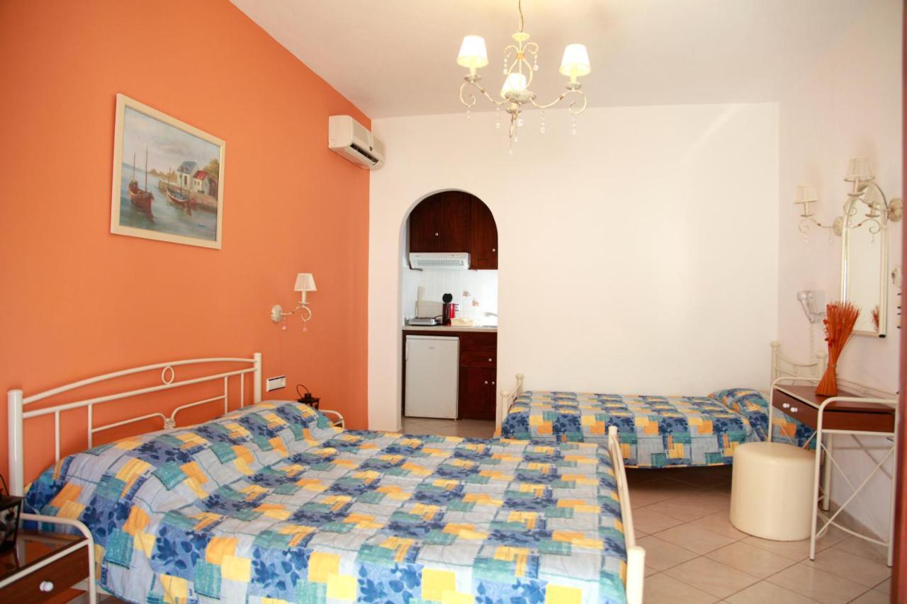 Maria'S Residence Agia Anna  ภายนอก รูปภาพ