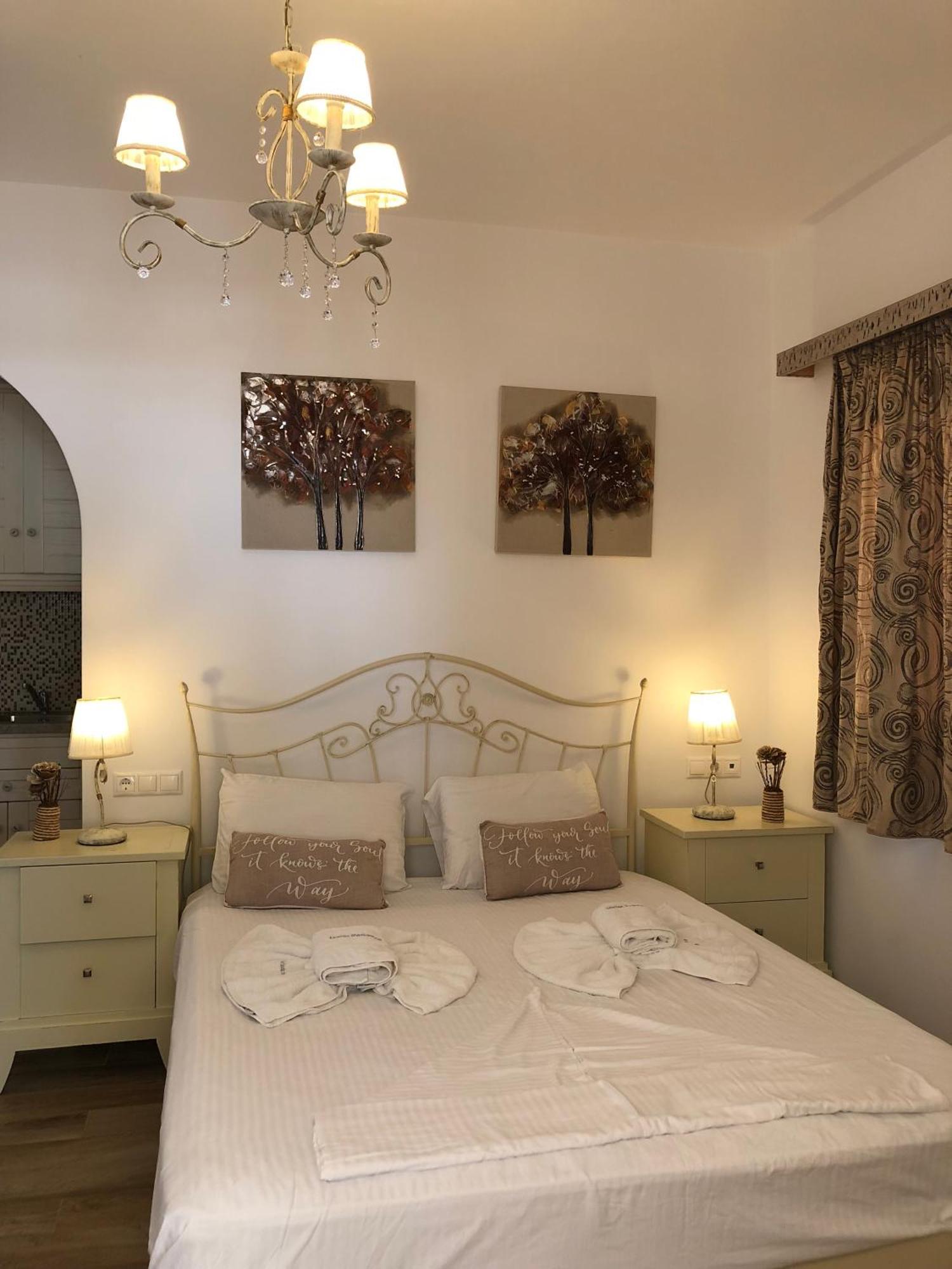 Maria'S Residence Agia Anna  ภายนอก รูปภาพ