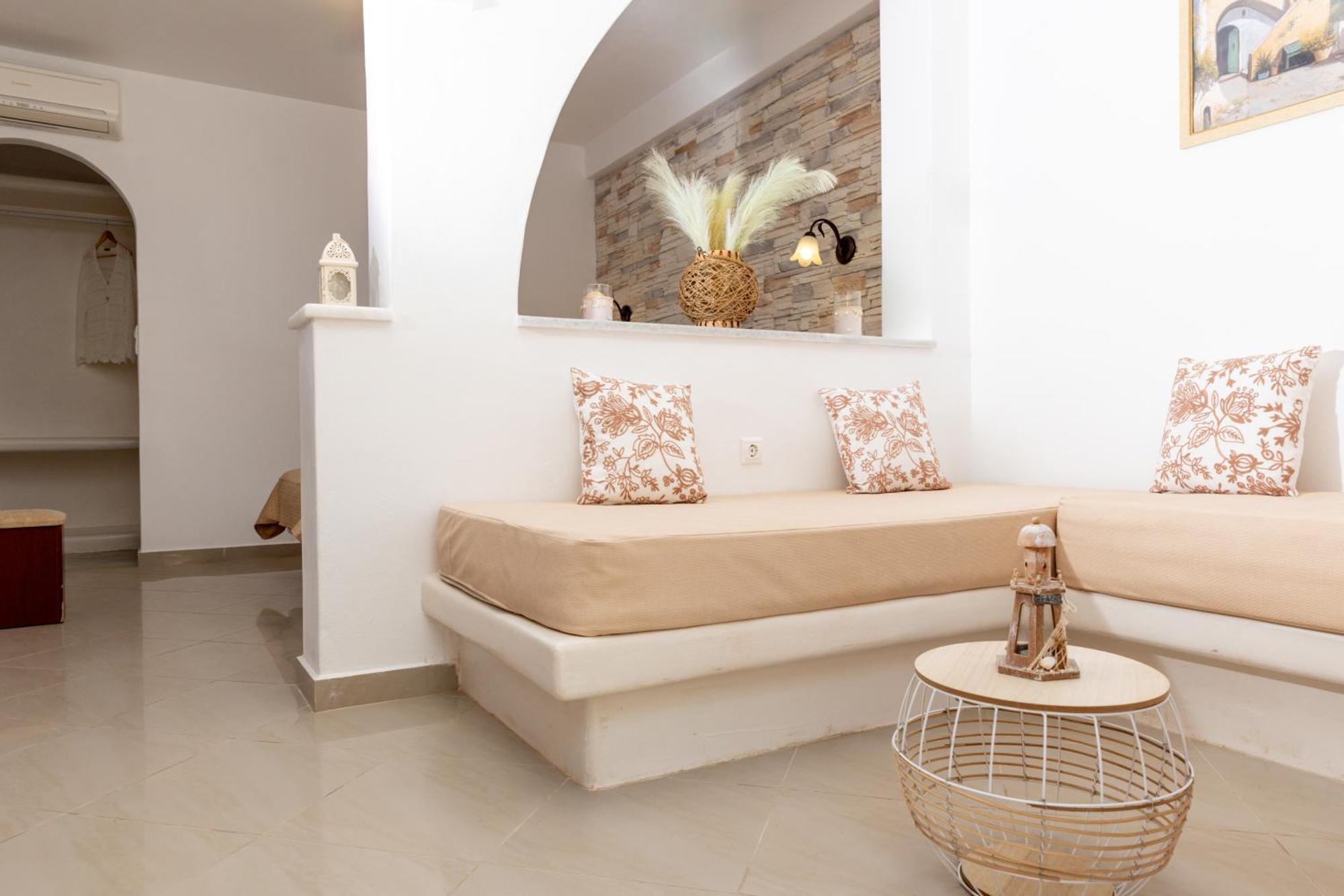 Maria'S Residence Agia Anna  ภายนอก รูปภาพ