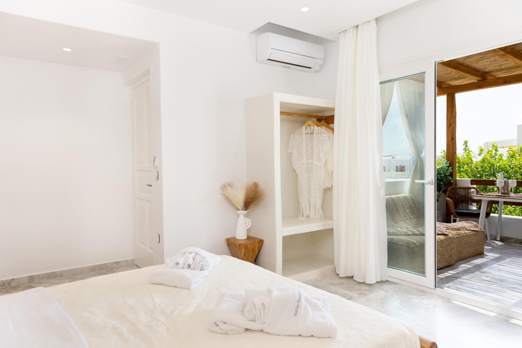 Maria'S Residence Agia Anna  ภายนอก รูปภาพ
