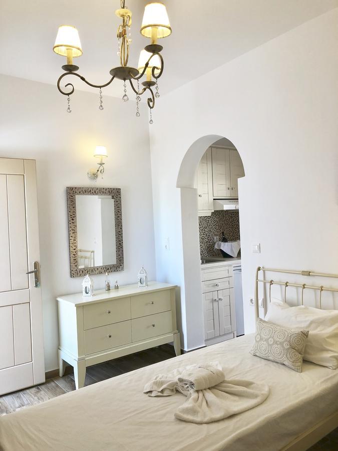 Maria'S Residence Agia Anna  ภายนอก รูปภาพ